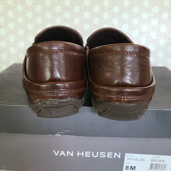 NWT Van Heusen 8M 'Drive-on' Style Brown Men's Shoes - Picture 8 of 10